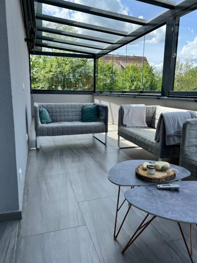 Apartment Lifestyle *